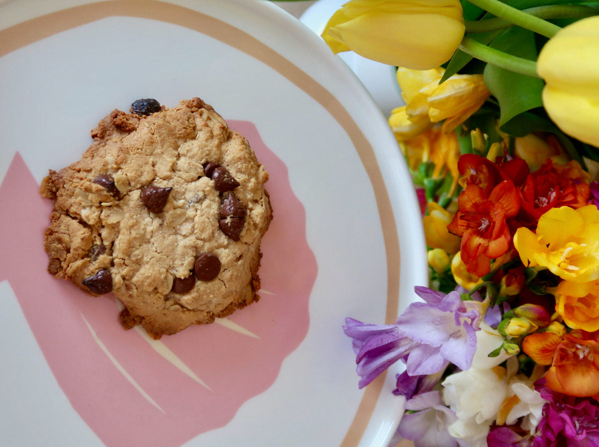 Recipe: Sugar-free PB vegan choc chip cookie