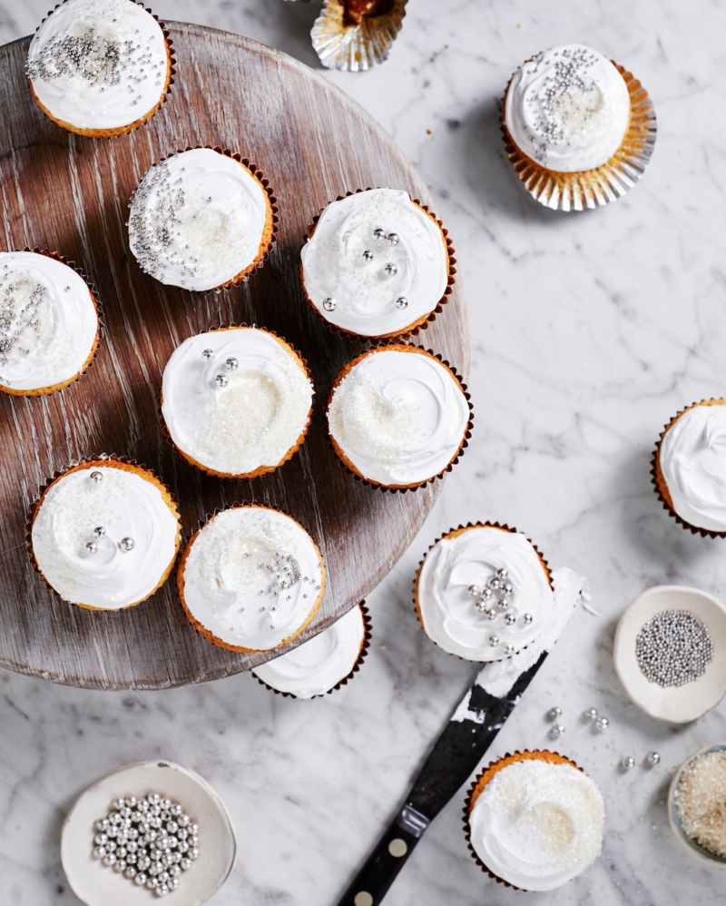 Recipe: White Chocolate Mud Cupcakes